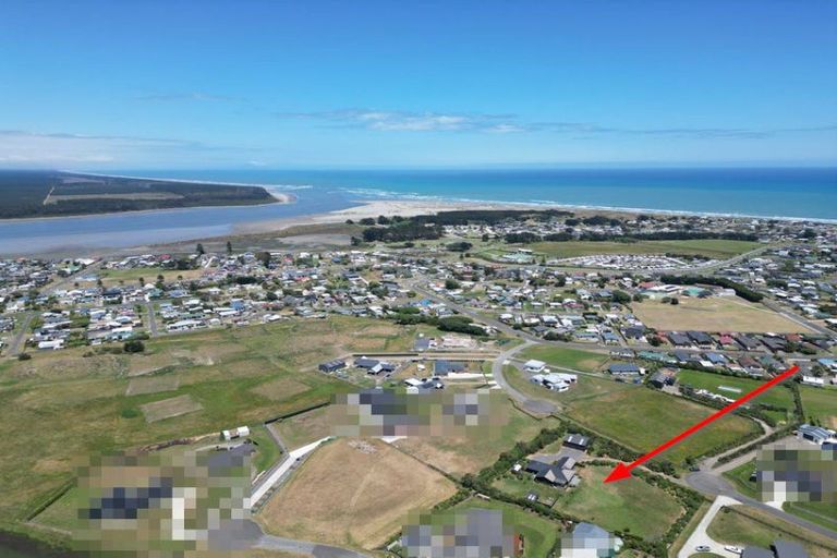 Photo of property in 9 Lakeview Drive, Foxton Beach, Foxton, 4815