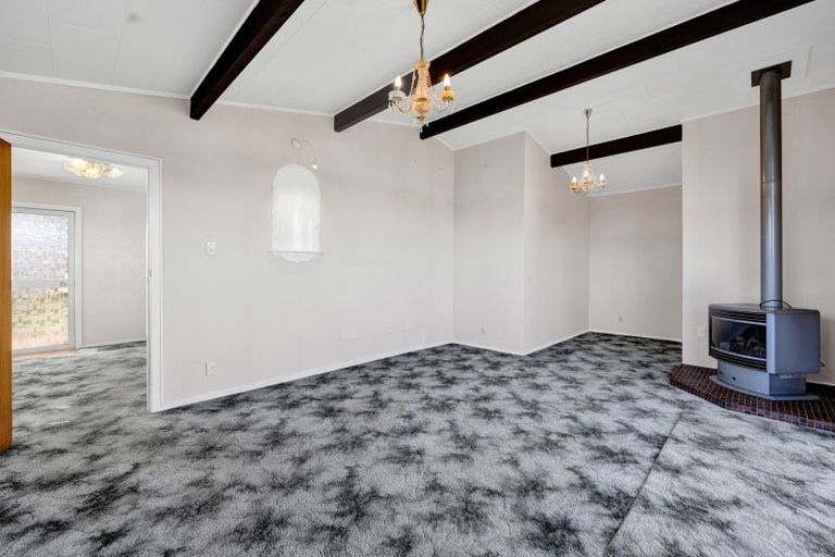 Photo of property in 82 Grey Street, Waitara, 4320