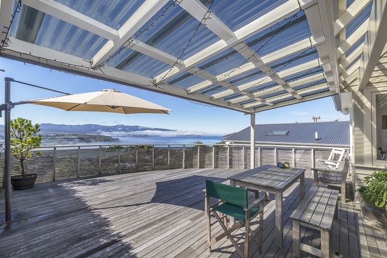 Photo of property in 33 Buckley Road, Southgate, Wellington, 6023