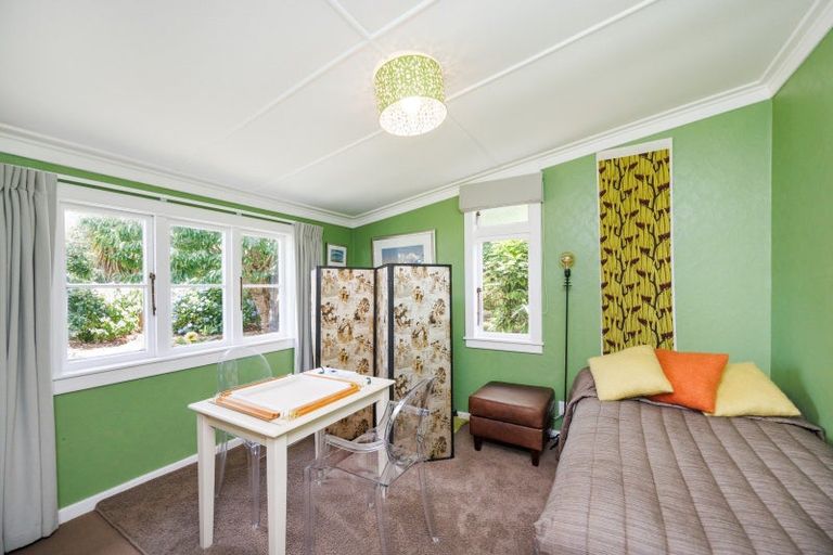 Photo of property in 6 Griffins Road, Marton, 4788