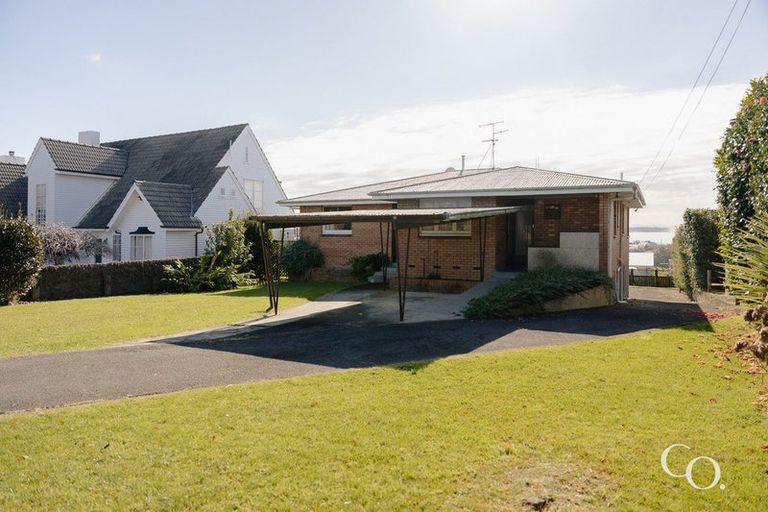 Photo of property in 10 Pillans Road, Otumoetai, Tauranga, 3110