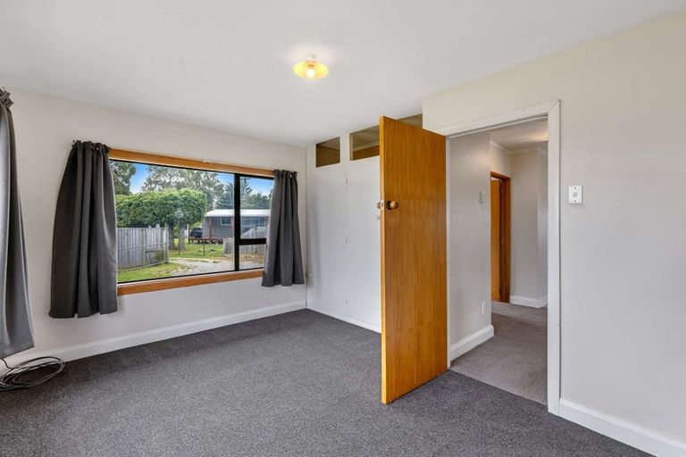 Photo of property in 93a High Street, Oxford, 7430