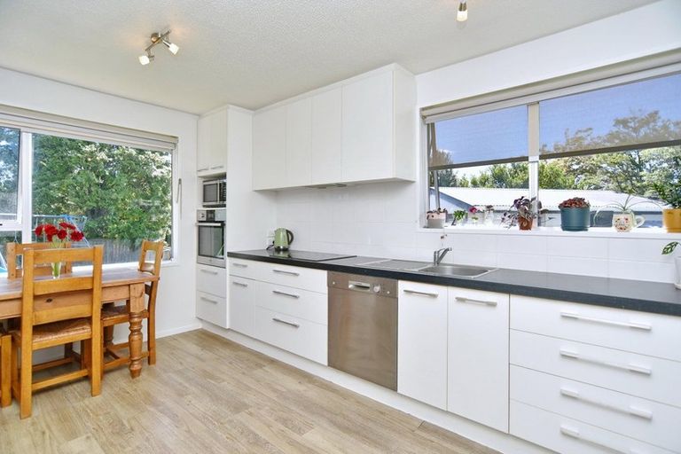 Photo of property in 27 Parkhouse Drive, Rangiora, 7400