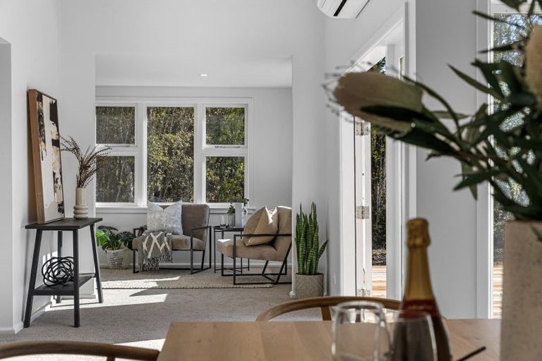 Photo of property in 12 Iveagh Bay Drive, Moana, 7875