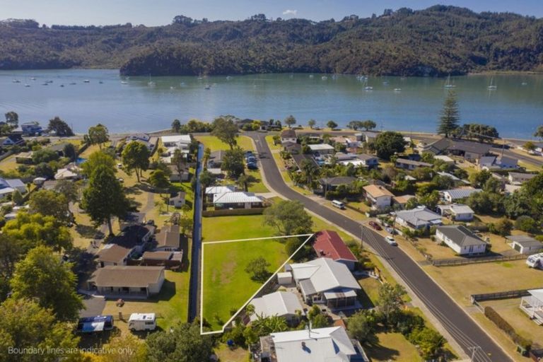 Photo of property in 1c White Street, Whitianga, 3510