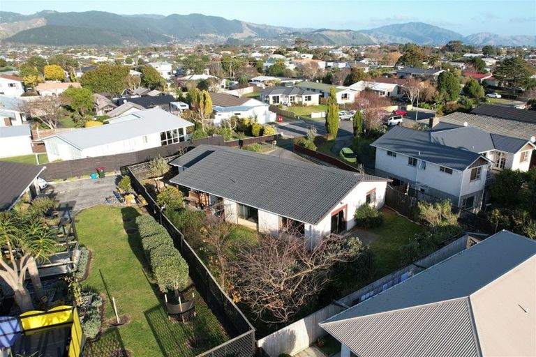 Photo of property in 61a Callender Terrace, Paraparaumu Beach, Paraparaumu, 5032