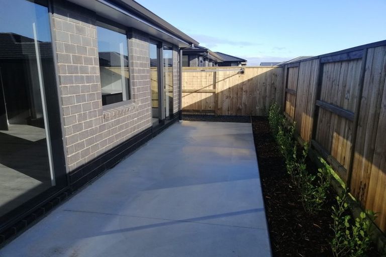 Photo of property in 53 Nursery Lane, Papamoa, 3118