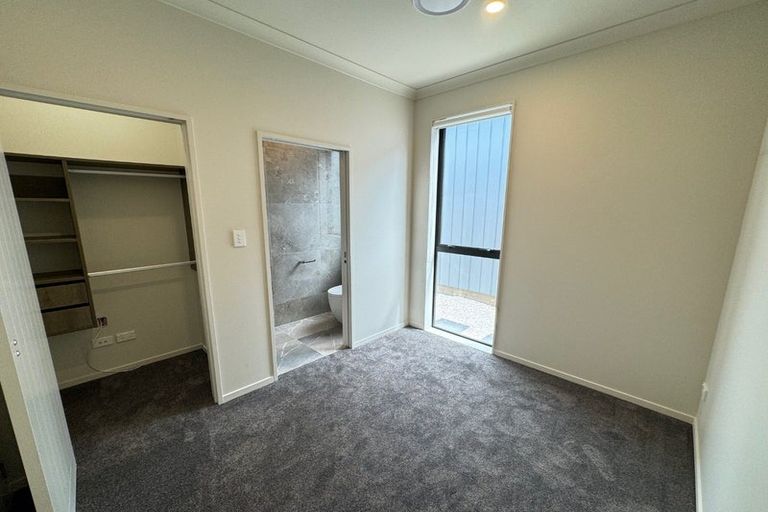 Photo of property in 24b Horokaka Street, Massey, Auckland, 0614