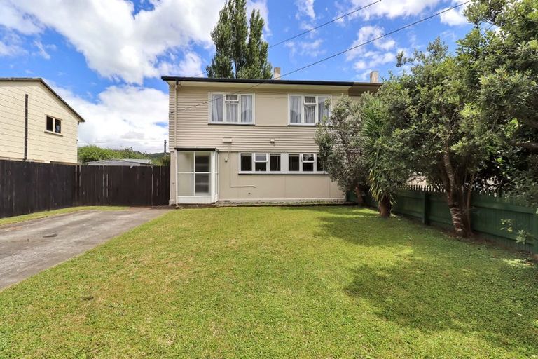 Photo of property in 1/15 Eldon Grove, Taita, Lower Hutt, 5019