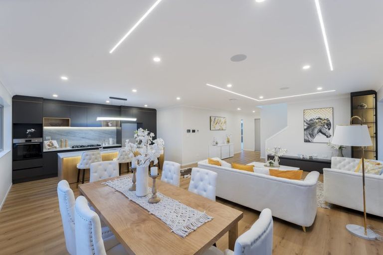 Photo of property in 41d Candia Road, Swanson, Auckland, 0614