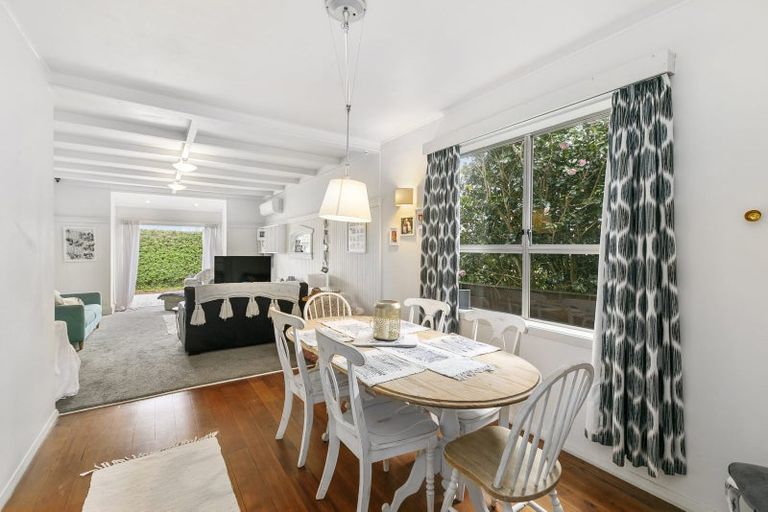 Photo of property in 379 Muritai Road, Eastbourne, Lower Hutt, 5013