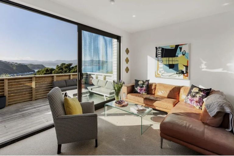 Photo of property in 8/52 High Street, Island Bay, Wellington, 6023