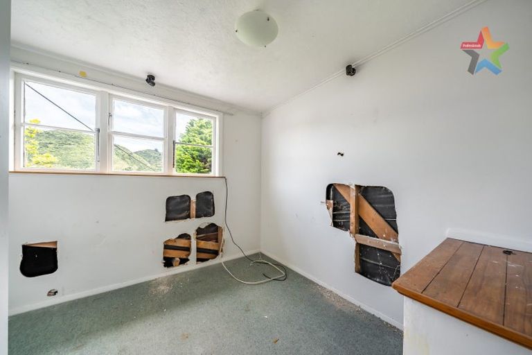 Photo of property in 14 Peck Street, Taita, Lower Hutt, 5011