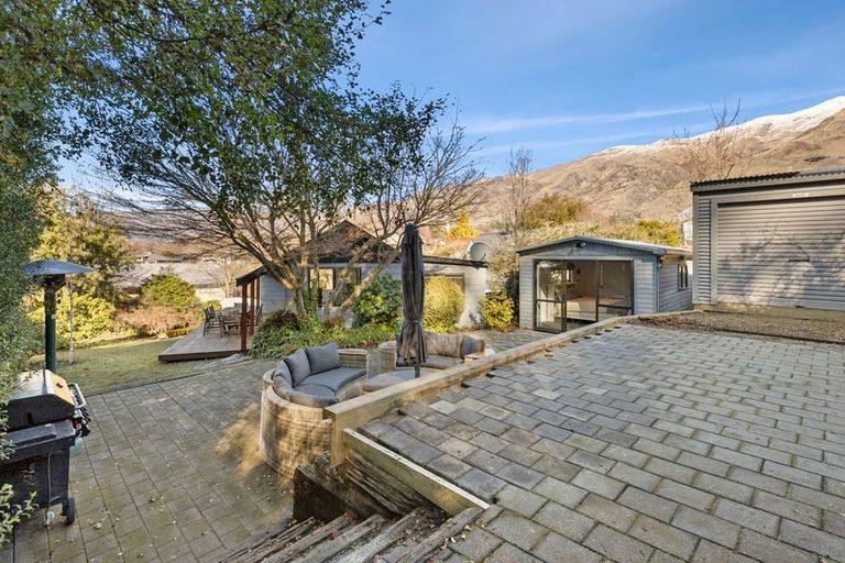 Photo of property in 10 Bills Way, Wanaka, 9305