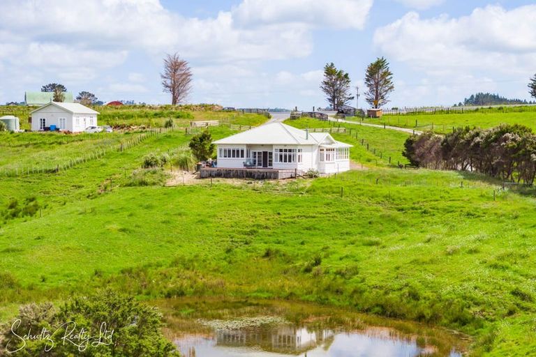 Photo of property in 1713 State Highway 12, Paparoa, 0571