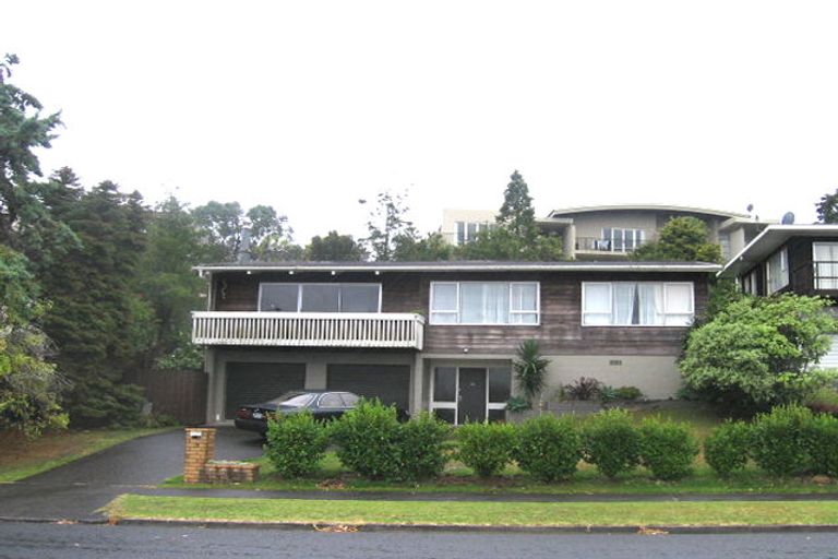 Photo of property in 39 Chelsea View Drive, Chatswood, Auckland, 0626