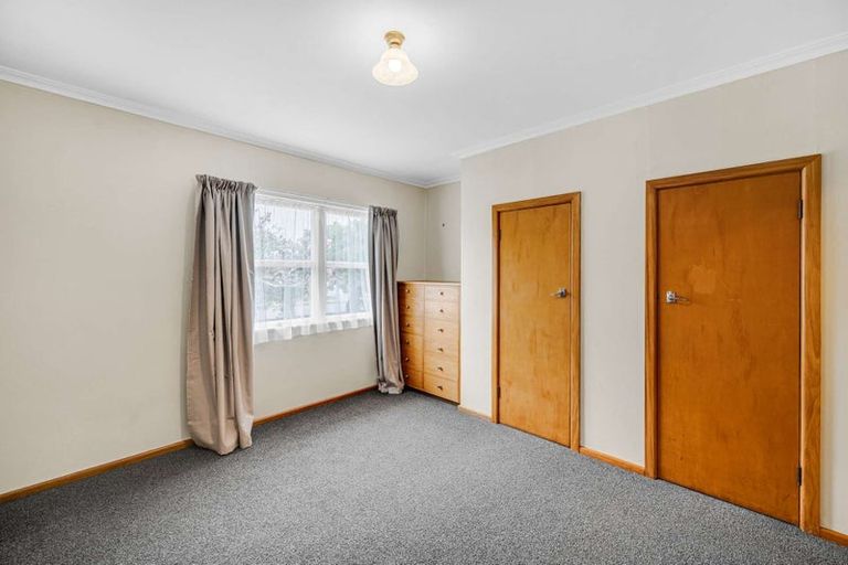 Photo of property in 12 Alamein Crescent, Onekawa, Napier, 4110