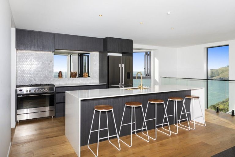 Photo of property in 8 Appian Lane, Scarborough, Christchurch, 8081