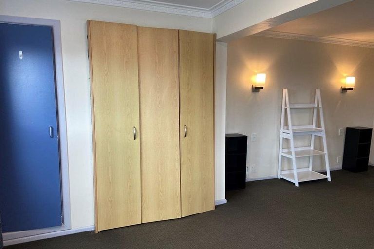 Photo of property in 223c The Terrace, Wellington Central, Wellington, 6011