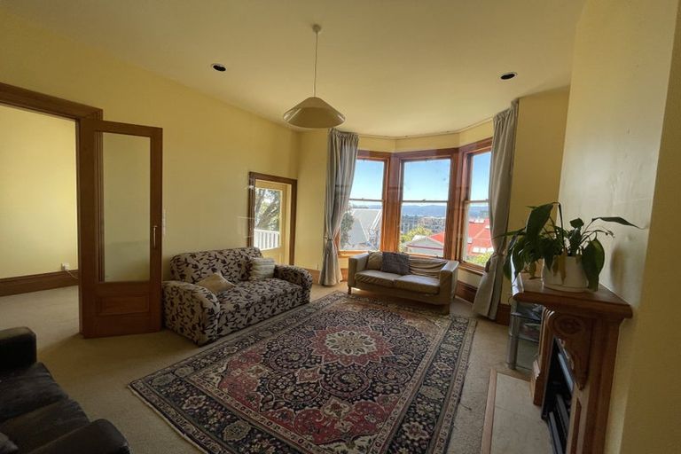 Photo of property in 16 Talavera Terrace, Kelburn, Wellington, 6012