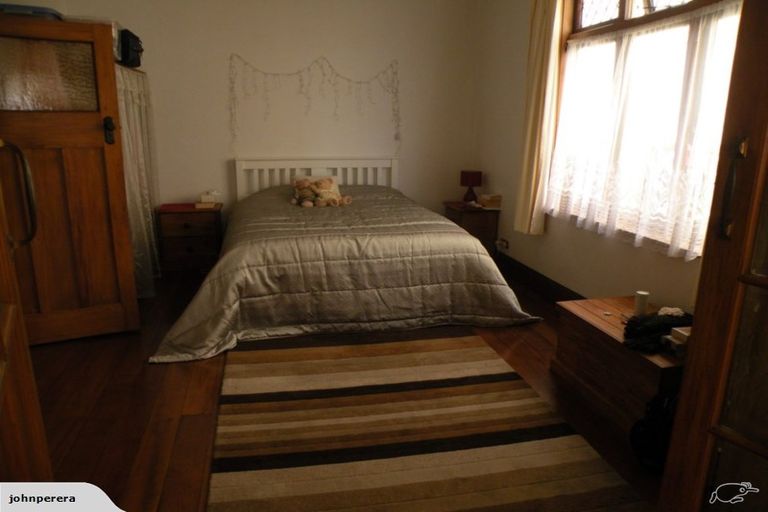 Photo of property in 19 George Street, Thorndon, Wellington, 6011