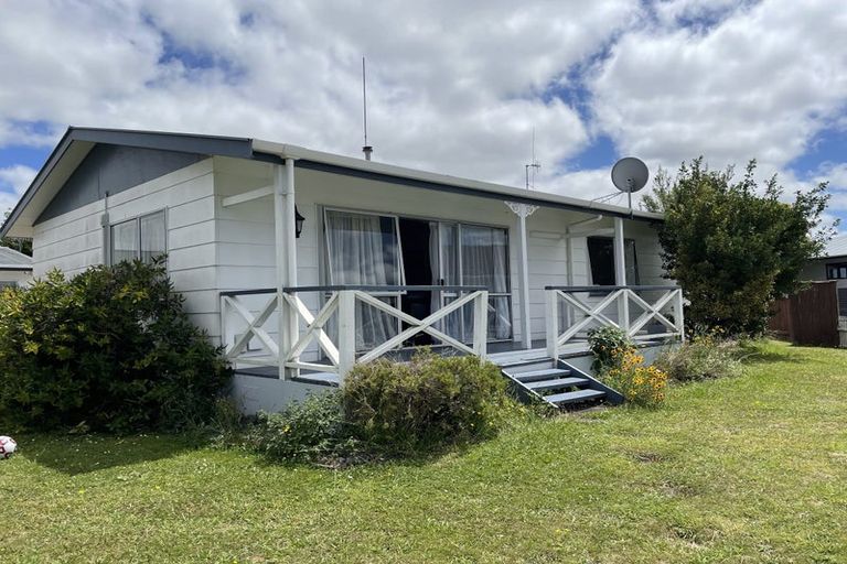 Photo of property in 29 Jupiter Street, Milson, Palmerston North, 4414