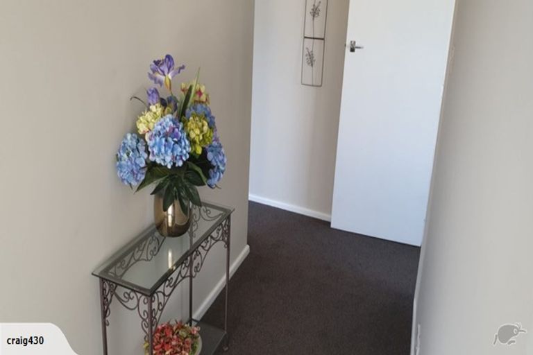 Photo of property in 391 Yaldhurst Road, Russley, Christchurch, 8042