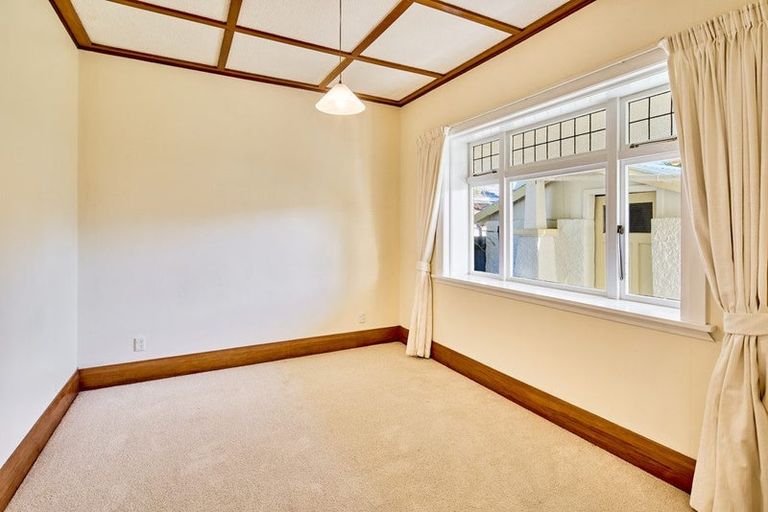 Photo of property in 29 Leighton Avenue, Waiwhetu, Lower Hutt, 5010