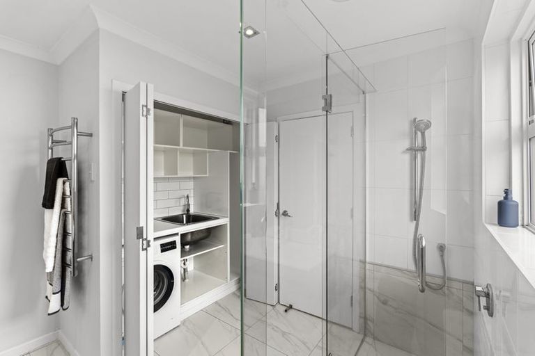 Photo of property in 293a Carrington Street, Vogeltown, New Plymouth, 4310