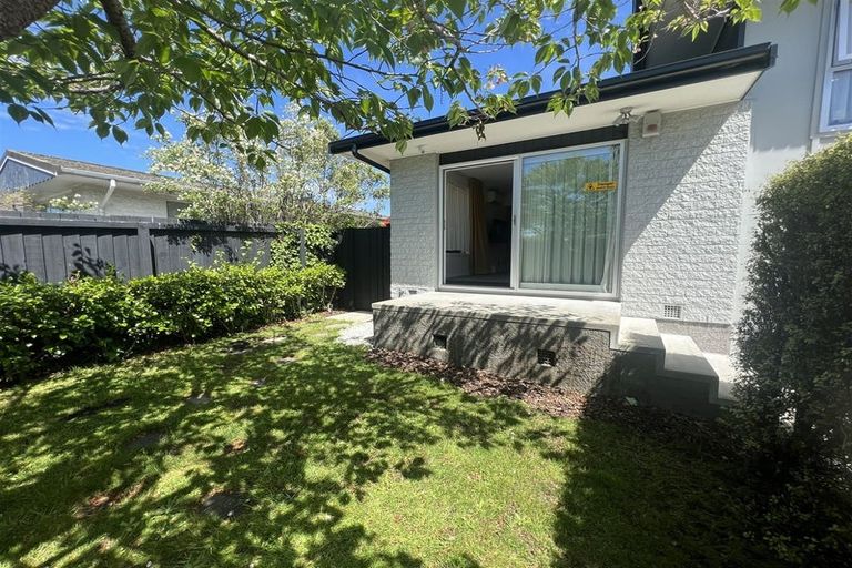 Photo of property in 2/1007 Colombo Street, St Albans, Christchurch, 8014