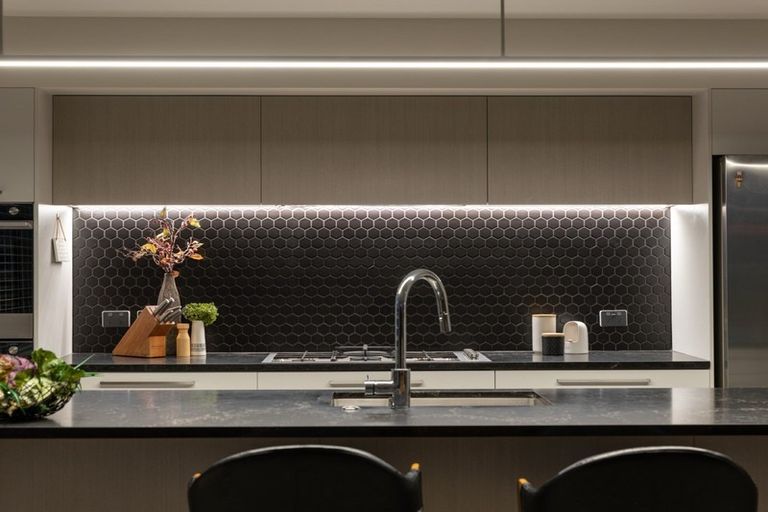 Photo of property in 18 Makura Drive, Papamoa Beach, Papamoa, 3118