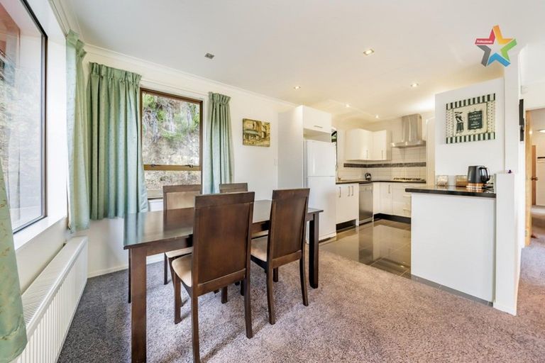 Photo of property in 34 Dalton Grove, Stokes Valley, Lower Hutt, 5019