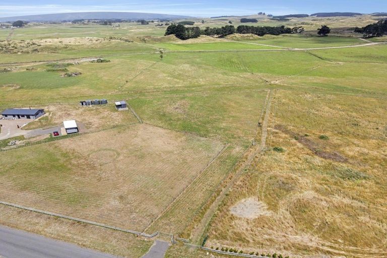 Photo of property in 36 Mowhia Grove, Waitarere, Levin, 5510