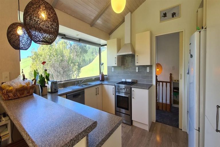 Photo of property in 814 State Highway 2, Pakipaki, Hastings, 4178