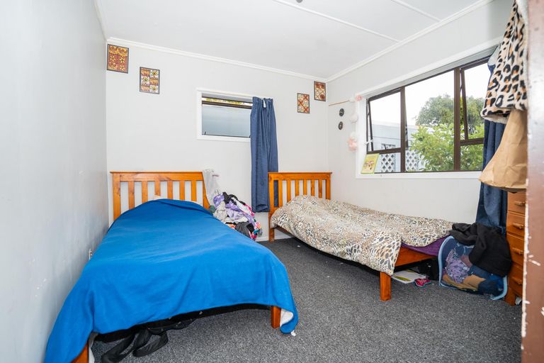 Photo of property in 68 Mclarin Road, Glenbrook, Waiuku, 2681