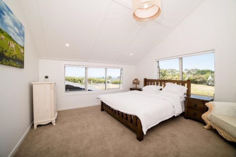 Photo of property in 187 Okura River Road, Okura, Albany, 0792