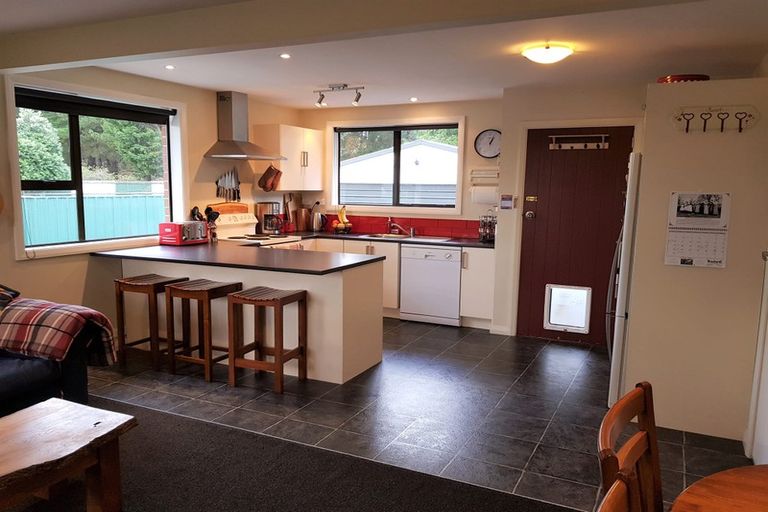 Photo of property in 37 Viscount Road, Waldronville, Dunedin, 9018