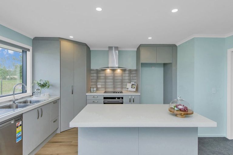 Photo of property in 66 Brook Street, Southbridge, 7602