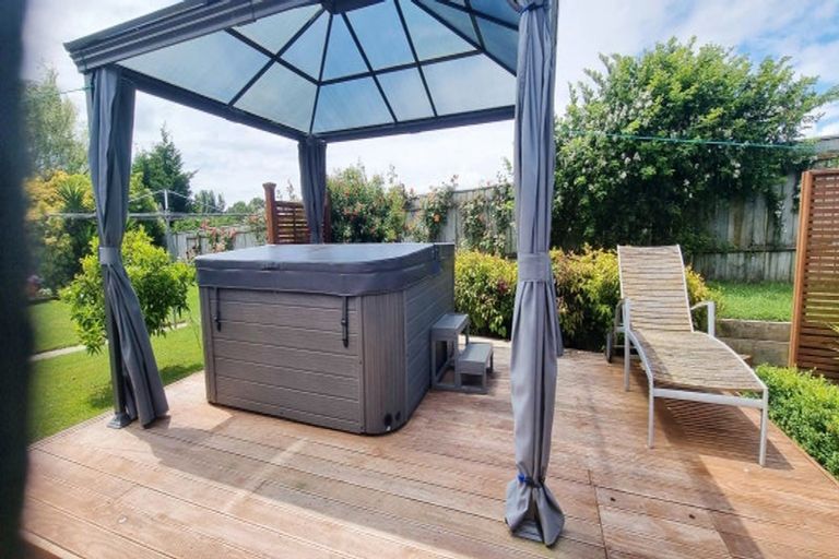 Photo of property in 64 Lea Grove, Levin, 5572