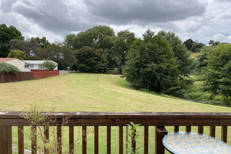 Photo of property in 25 Reynolds Road, Pukekohe, 2120