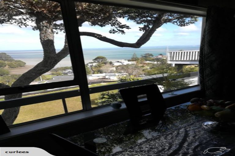 Photo of property in 42 Lynbrooke Avenue, Blockhouse Bay, Auckland, 0600