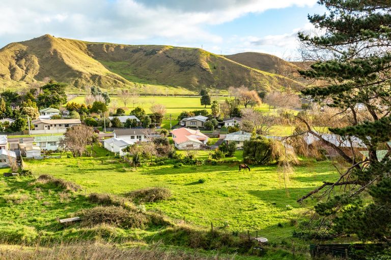 Photo of property in 56a Paraone Road, Tamarau, Gisborne, 4010