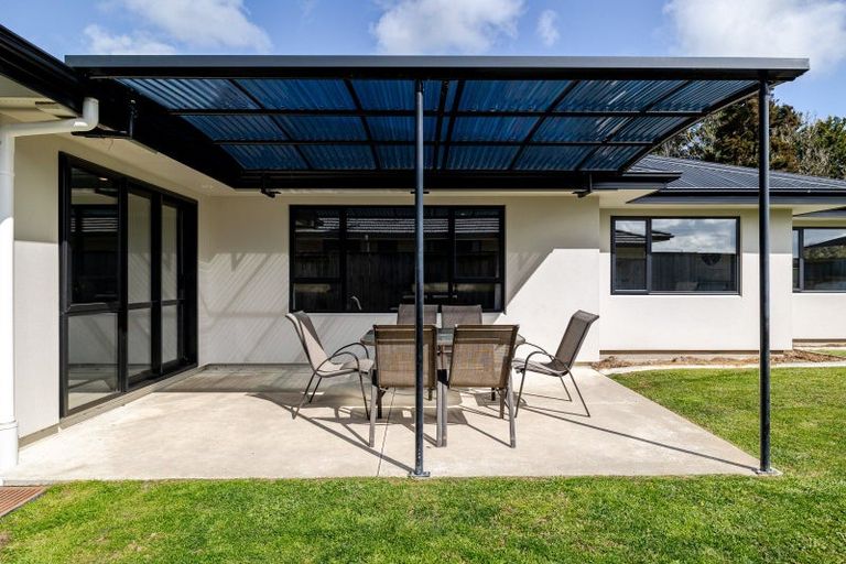 Photo of property in 75 Pharazyn Street, Feilding, 4702