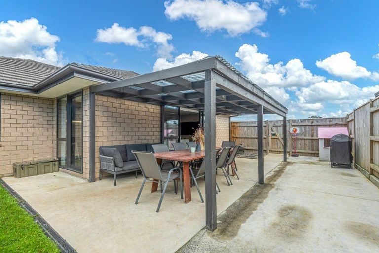 Photo of property in 11 Monarch Drive, Ashhurst, 4810