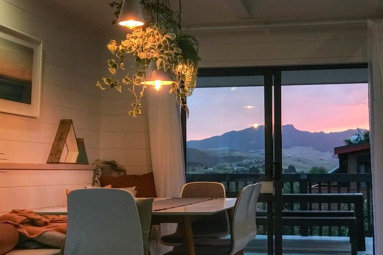 Photo of property in 15 Tutchen Avenue, Raglan, 3225