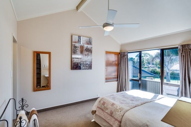 Photo of property in 77 Auckland Road, Greenmeadows, Napier, 4112