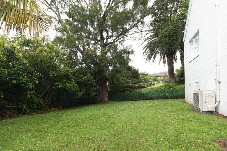 Photo of property in 256b Don Buck Road, Massey, Auckland, 0614