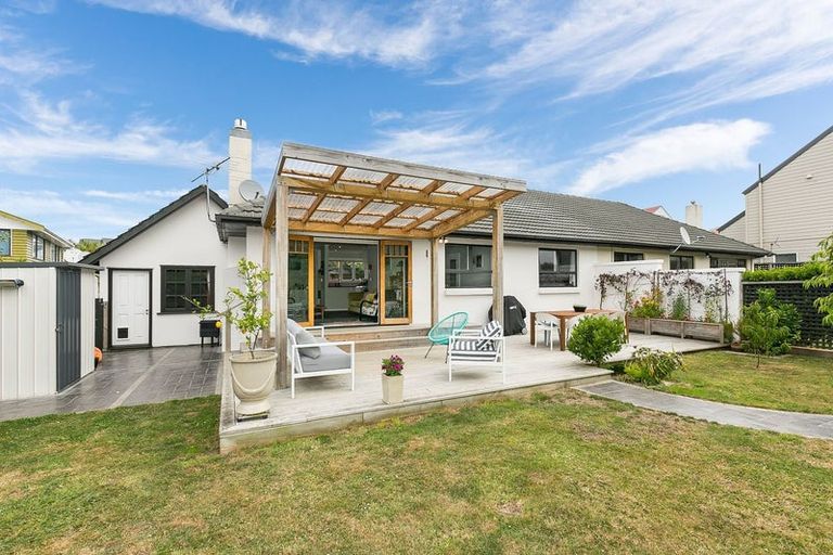 Photo of property in 38a Agra Crescent, Khandallah, Wellington, 6035