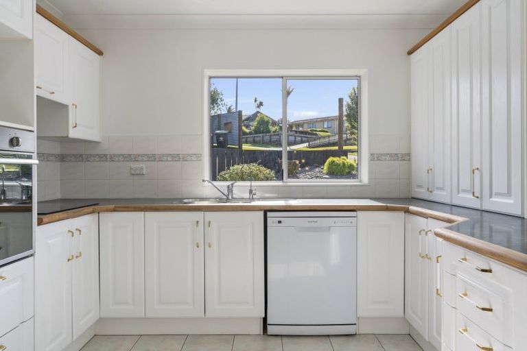 Photo of property in 38 Westminster Drive, Bethlehem, Tauranga, 3110