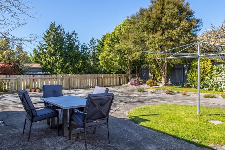 Photo of property in 16 Papawai Road, Greytown, 5712